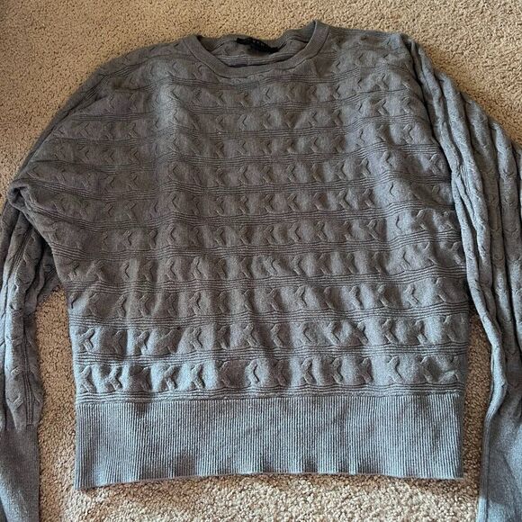 Cyrus medium sweater - Picture 1 of 8